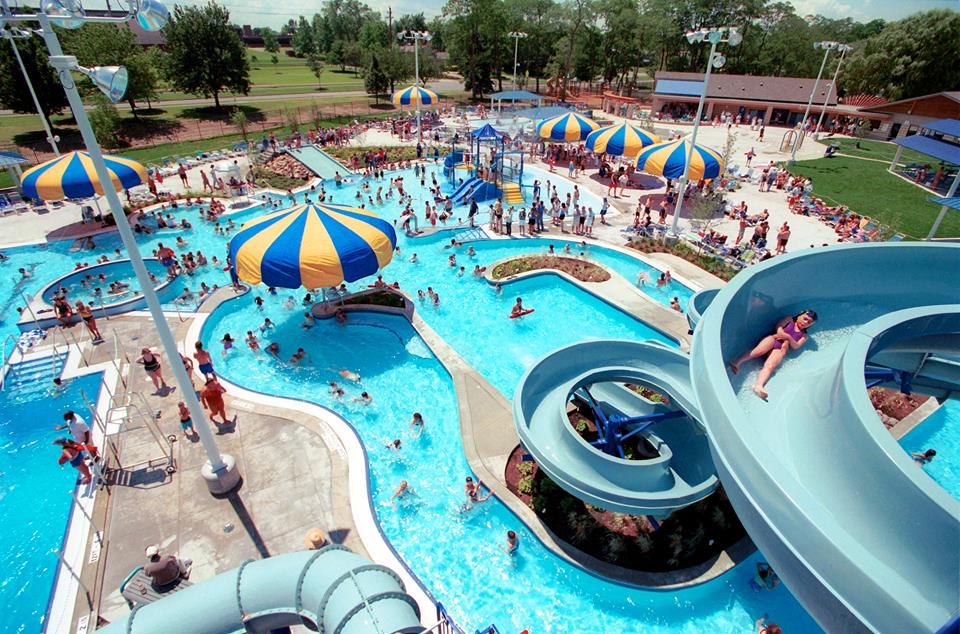 Beachwood Family Aquatic Center with pools and water slides in Beachwood Ohio